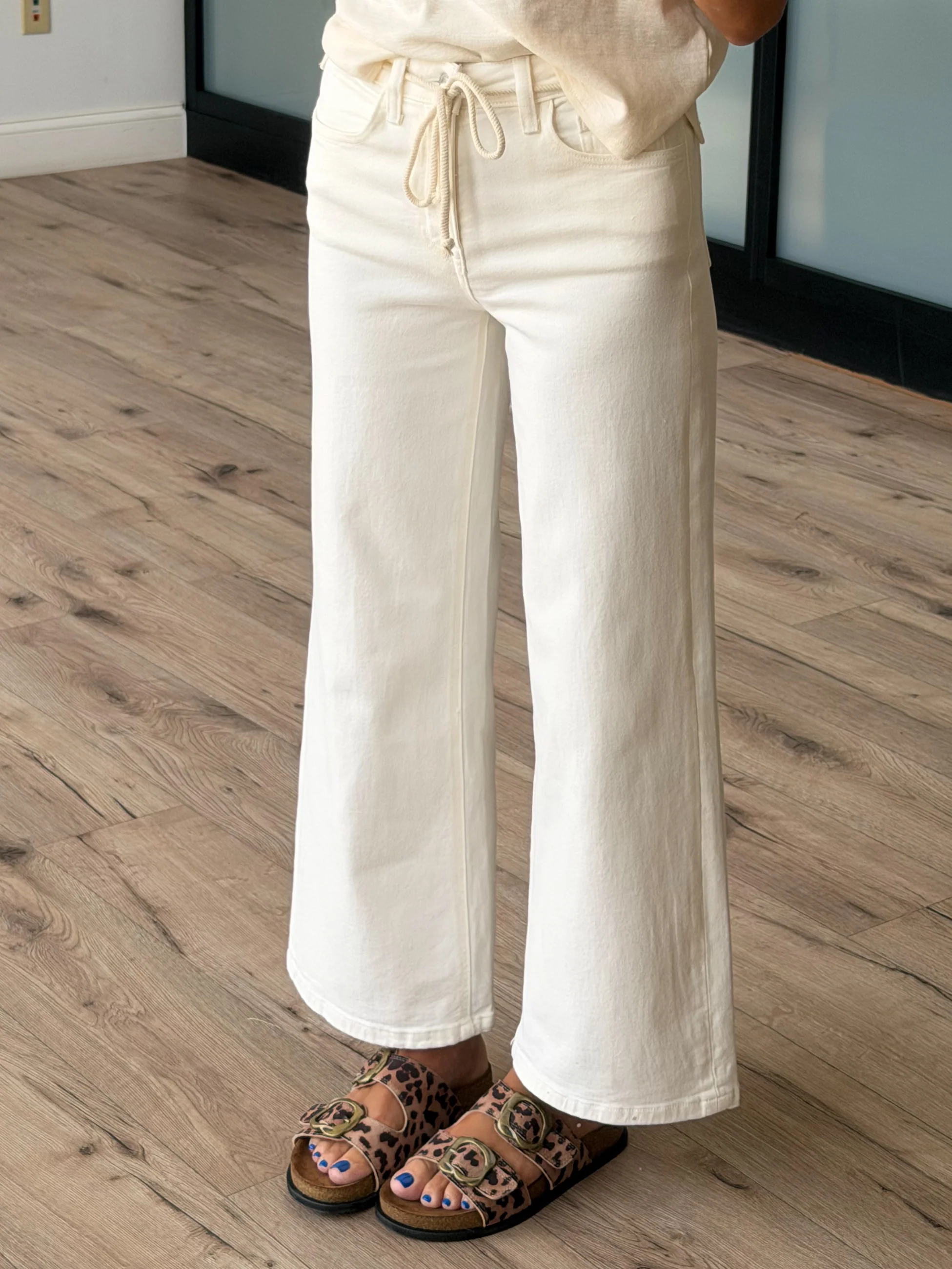 Carpenter Drawstring Cropped Jeans | White - Image 2